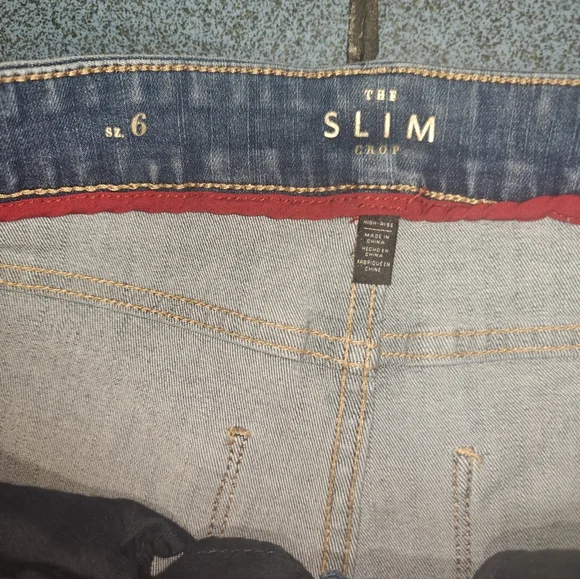 White House Black Market The Slim Crop Women's Ligh Blue Jeans Size 6 - Picture 7 of 14